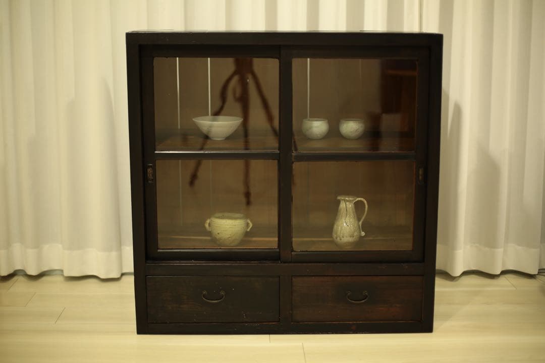 【アンティーク】ガラス戸収納棚