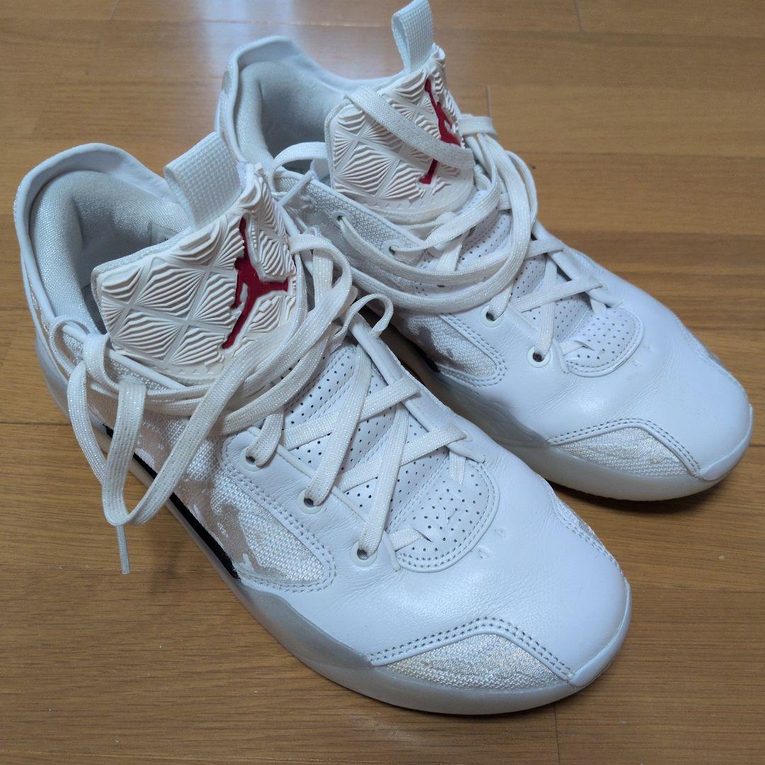 Jordan バスケットボールシューズ ホワイト/レッド