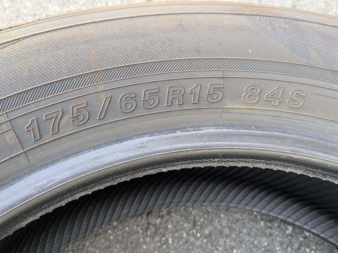 ケーテック様用　バリ山175/65R15 BluEarth 2セット ①