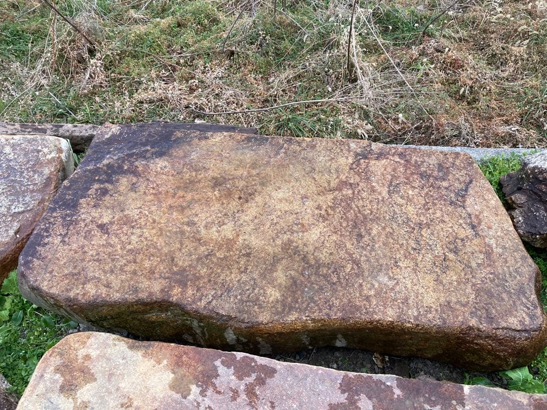 丹波鞍馬石製踏込石