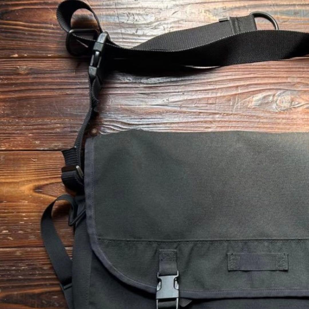 d*m様 PAC DESIGNS パックデザイン メッセンジャーバッグ カナダ製