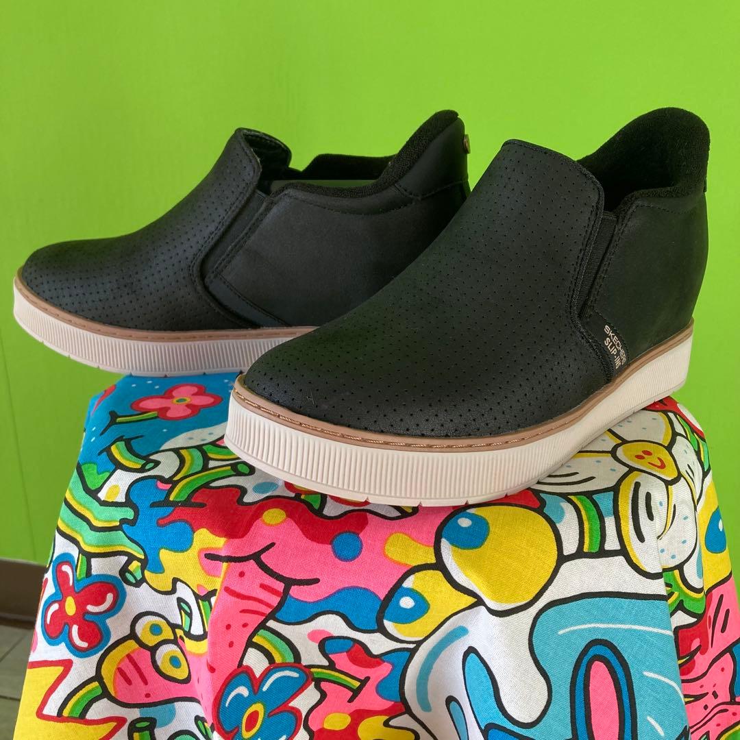 【最終値下げ】スケッチャーズ スリップインズ ショートブーツ