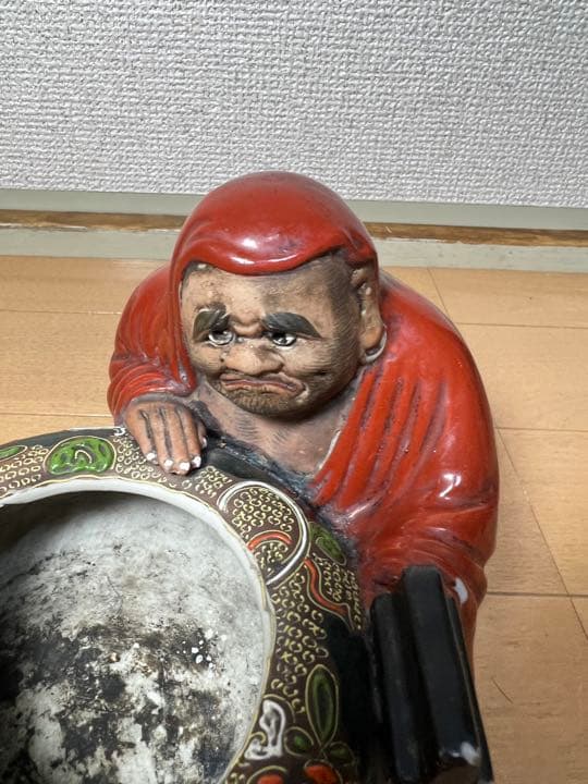 767 九谷焼　達磨　灰皿　時代物