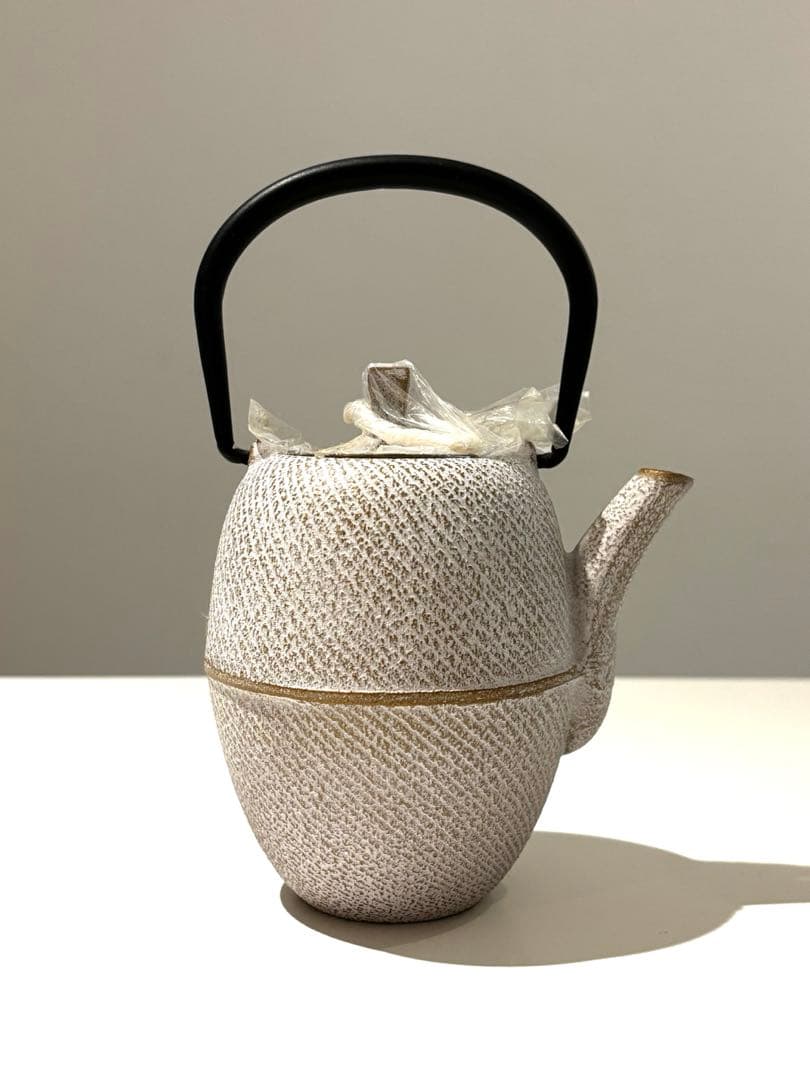 【南部鉄器】　急須　ホワイトゴールド　筒型刷毛目