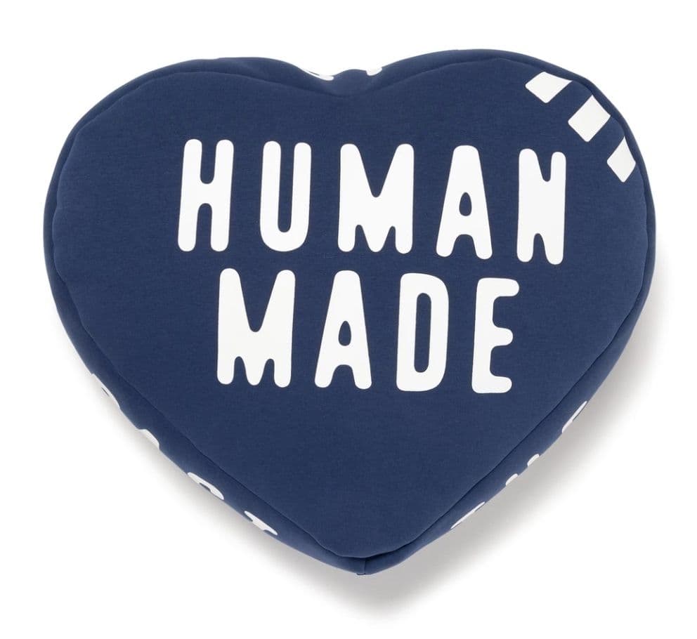 HUMAN MADE HEART BEADS CUSHION ネイビー