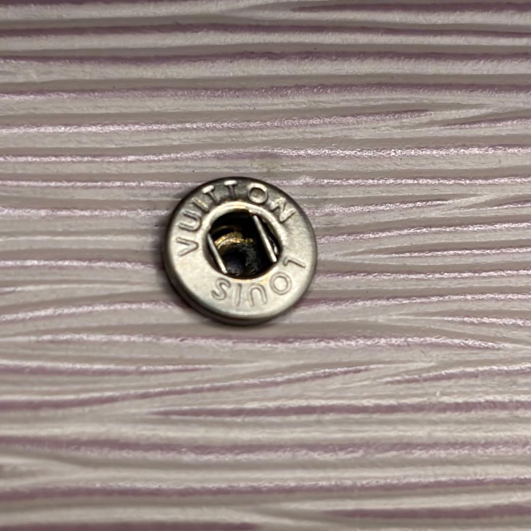 ルイヴィトン☆エピ ポルトフォイユ・トレゾール折り財布