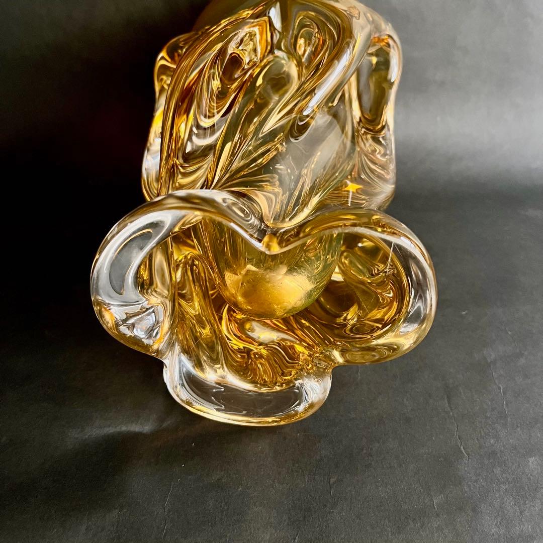 ★アンティーク★パリ発流れるような琥珀色のガラス製フラワーベース• 花器•花瓶