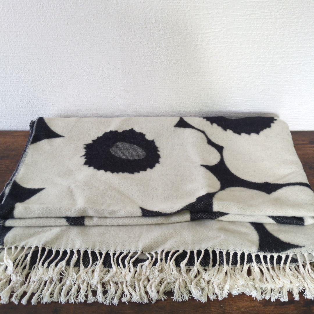 マリメッコ　ウニッコ　大判ブランケット