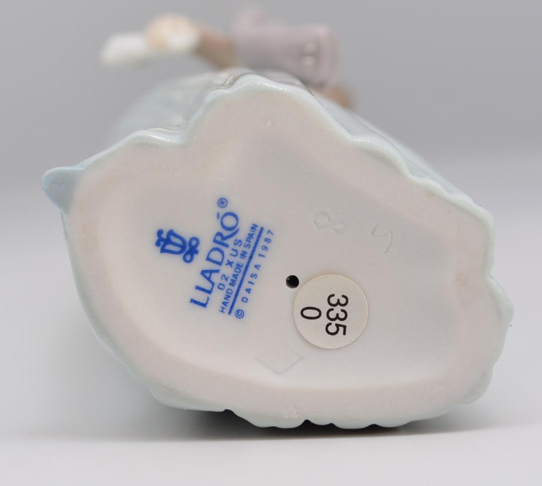 純真な女性／お風呂の美女　リヤドロ　２体おまとめ　光沢仕上げ　ご成約済み