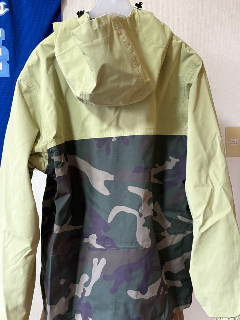 スキーウェア、スノーボードウェア