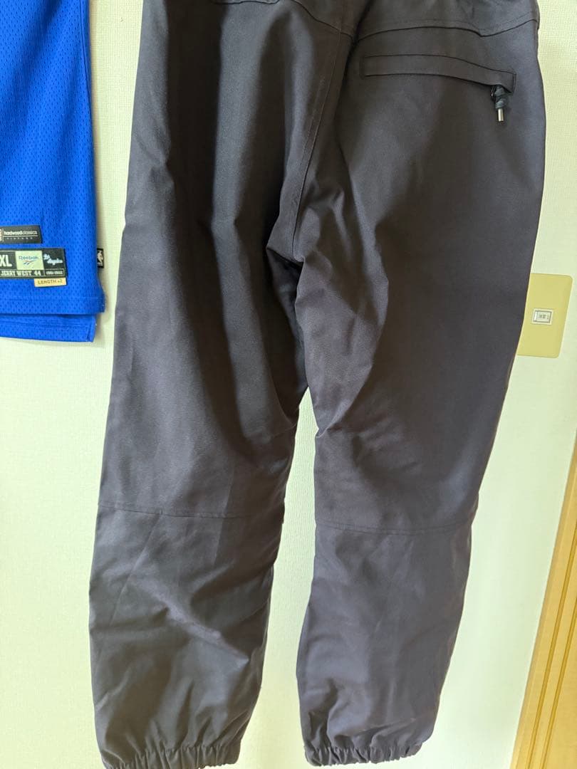 スキーウェア、スノーボードウェア