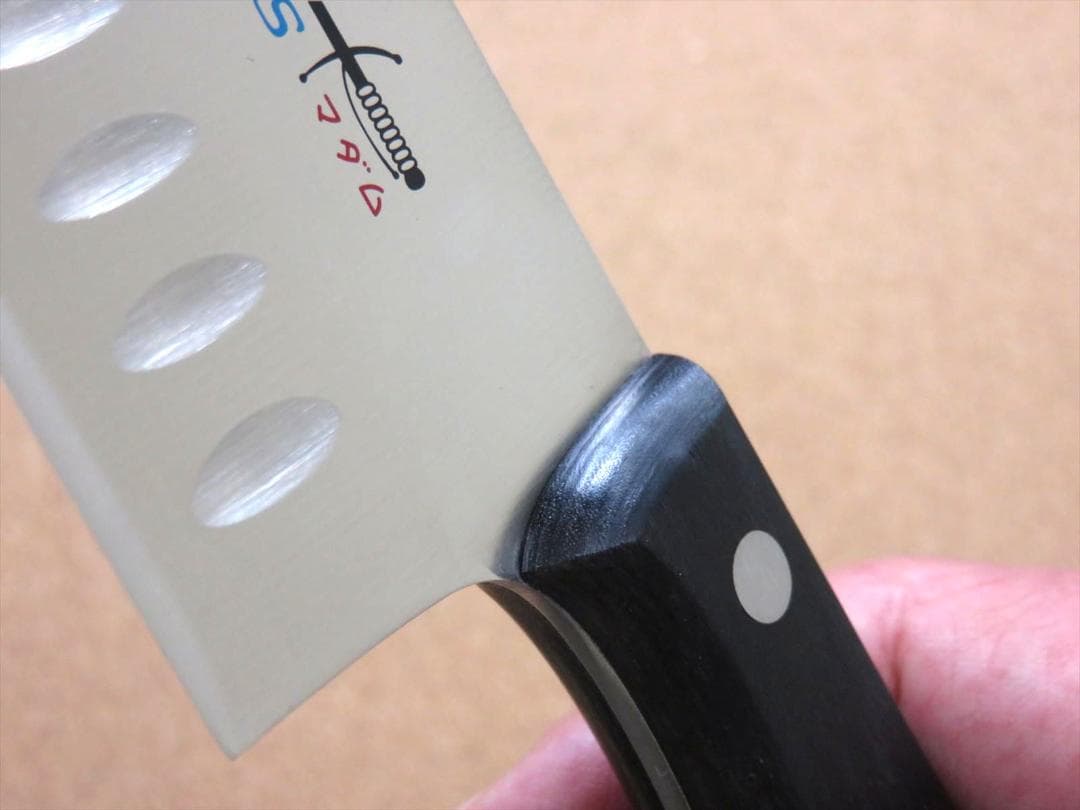 関の刃物 サーモン三徳包丁 170mm モリブデン ディンプル 両刃 万能包丁