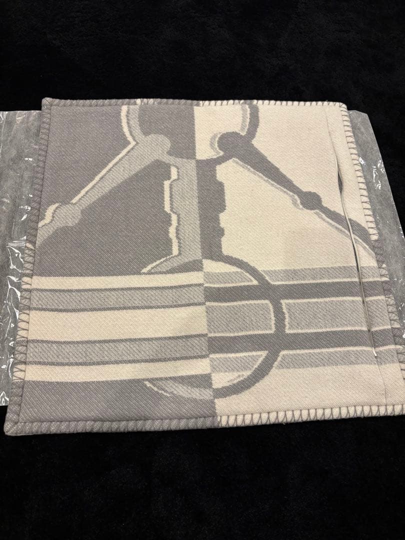 HERMES クッション　タッタソール