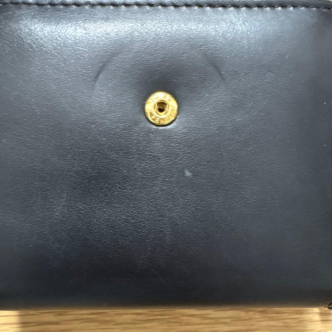 FENDI 財布　折り畳み財布　フェンディ