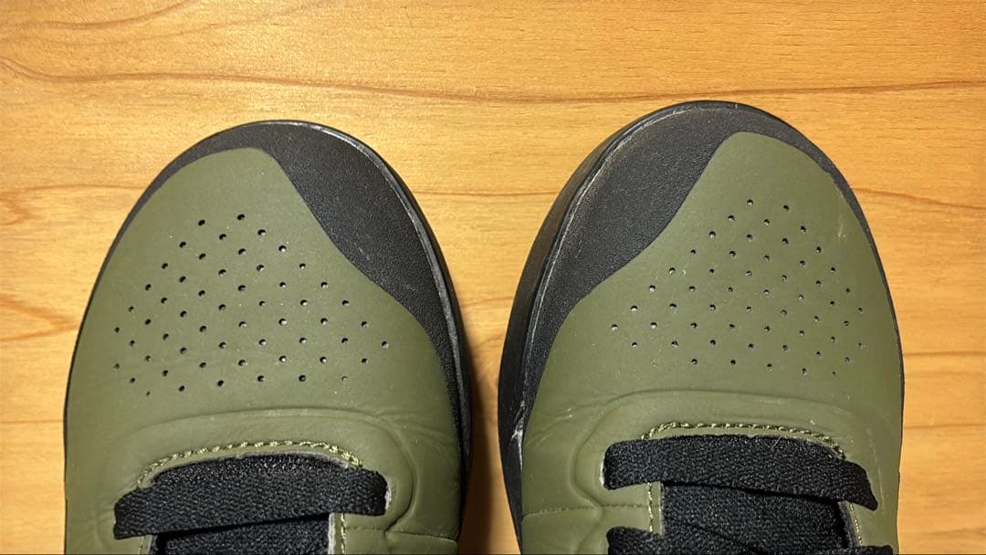 Giro latch フラットペダル用シューズ　ＭＴＢ