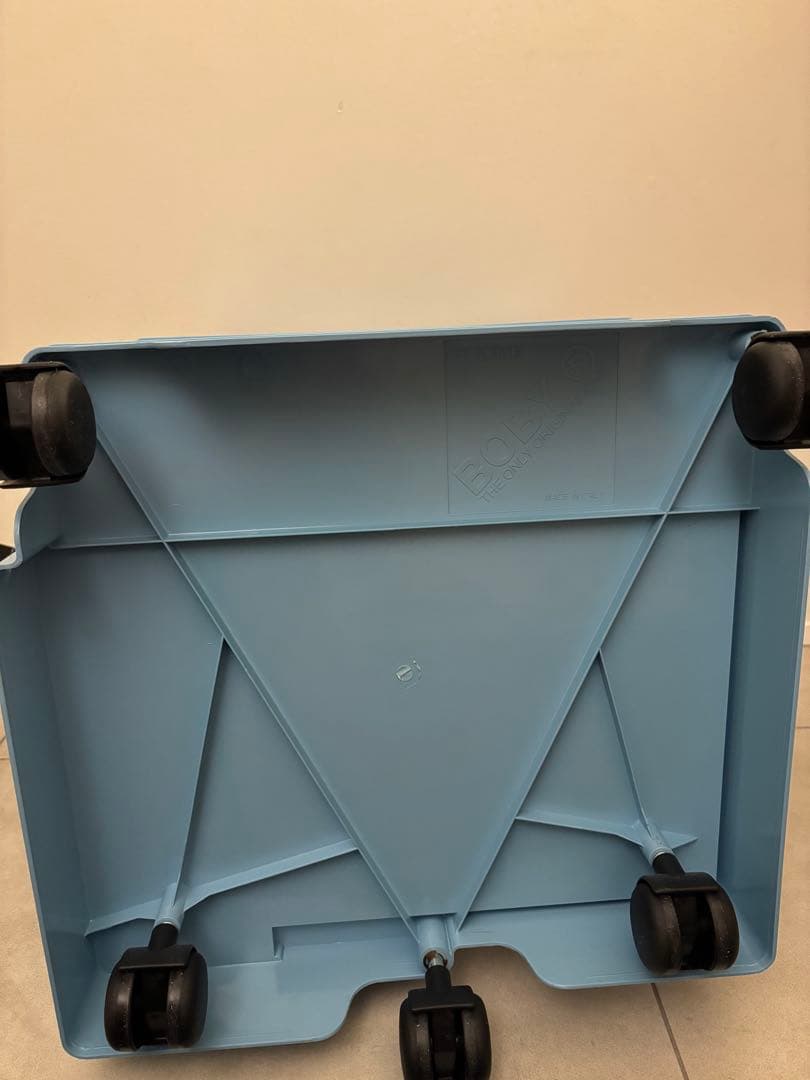 ジョエコロンボ　ボビーワゴン　水色