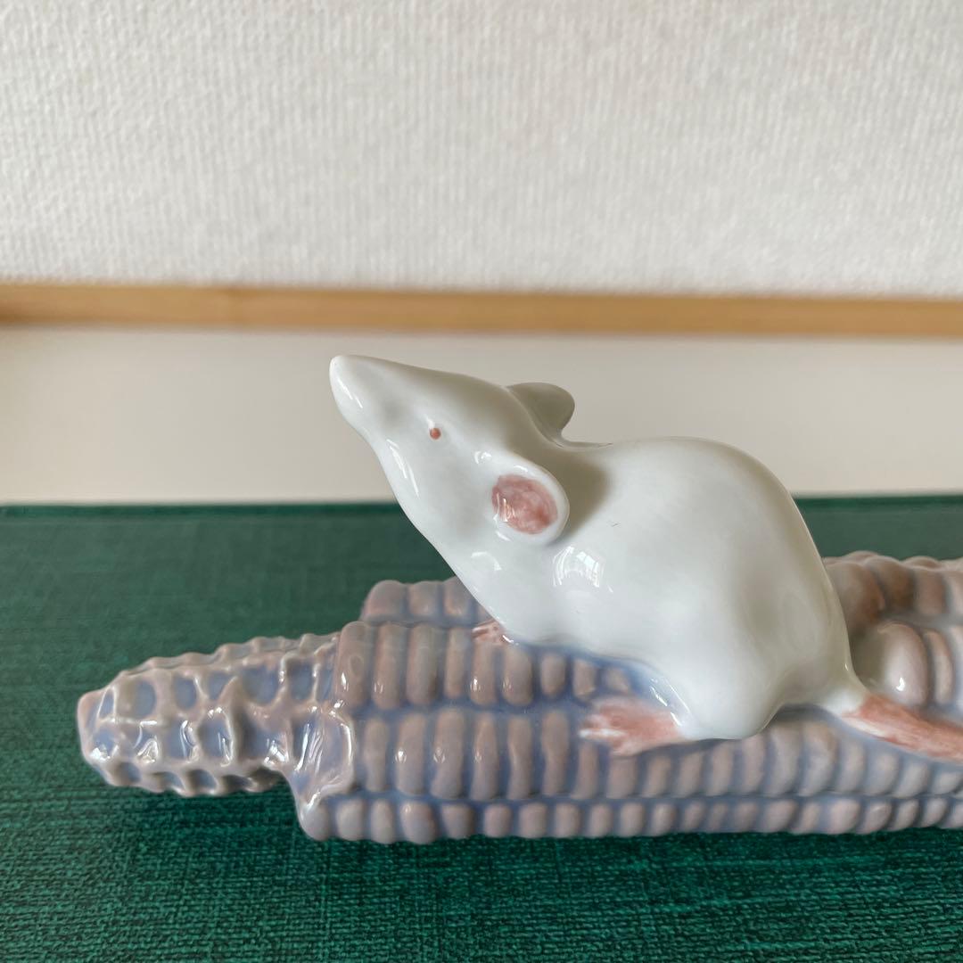 ＊Mouse on corn cob＊１９８１年＊１４cm・ Cop・
