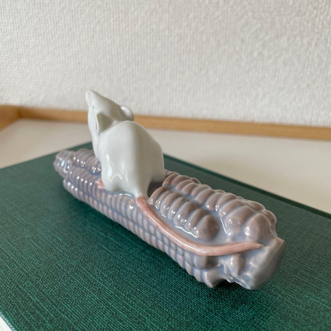 ＊Mouse on corn cob＊１９８１年＊１４cm・ Cop・