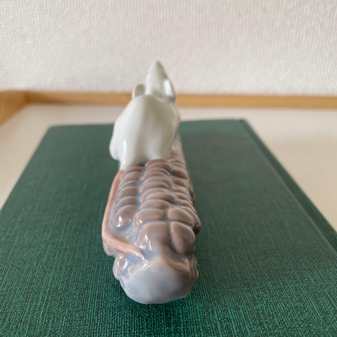 ＊Mouse on corn cob＊１９８１年＊１４cm・ Cop・