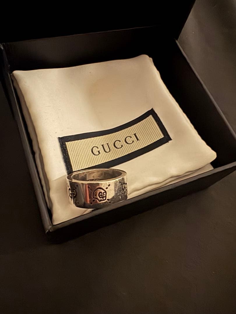 GUCCI　ゴーストリング