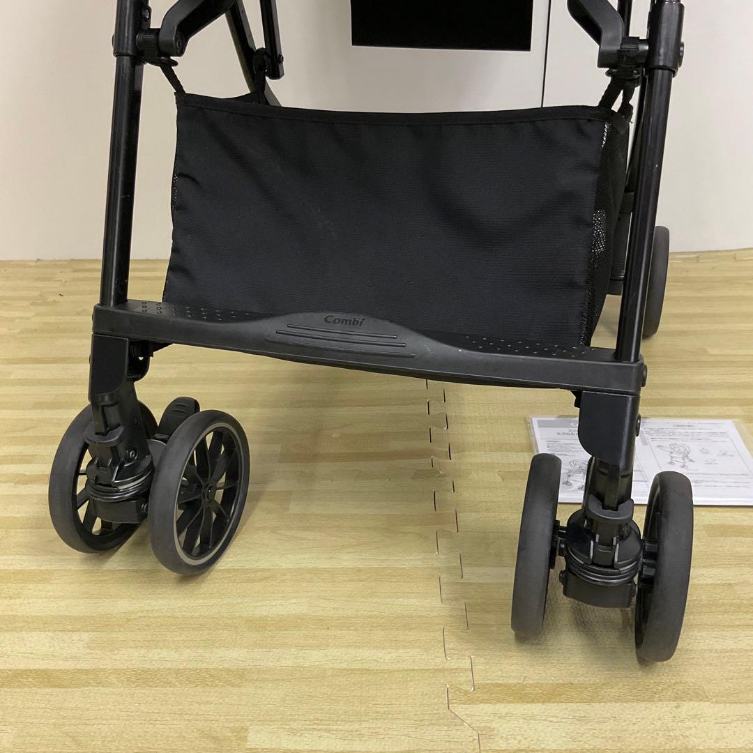 コンビ スゴカル 4キャス Light エッグショック オート4キャスベビーカー