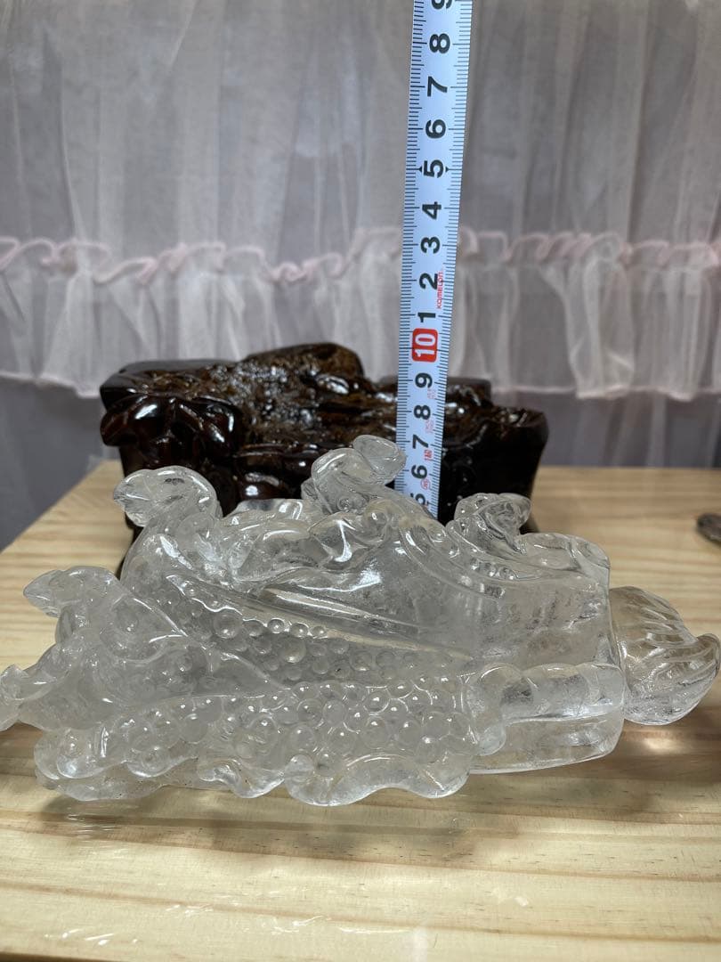 綺麗^_^天然石高品質　白水晶　手彫り　白菜の形に彫刻した物　百財　台座付き　②