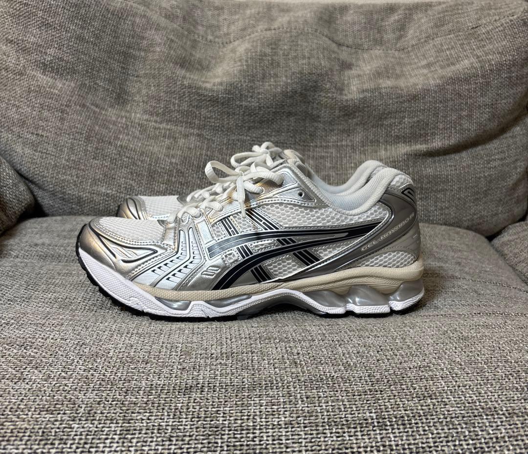 靴 Asics Gel-Kayano 14 White/Graphite Grey