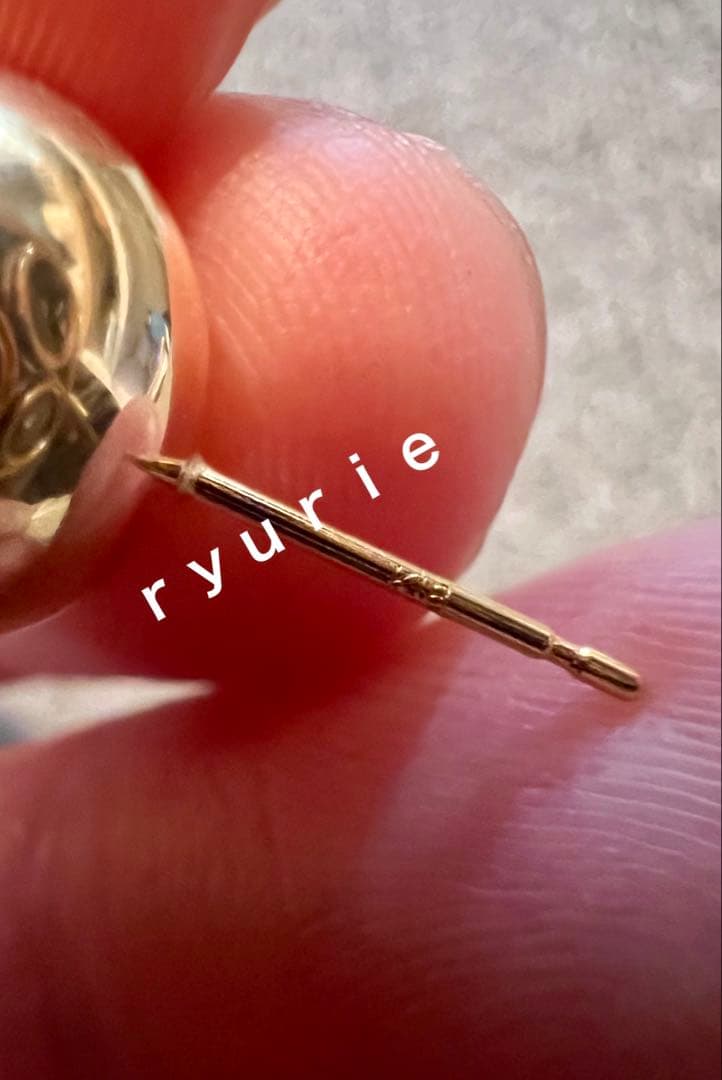 18金K18レディースピアス 10ミリ