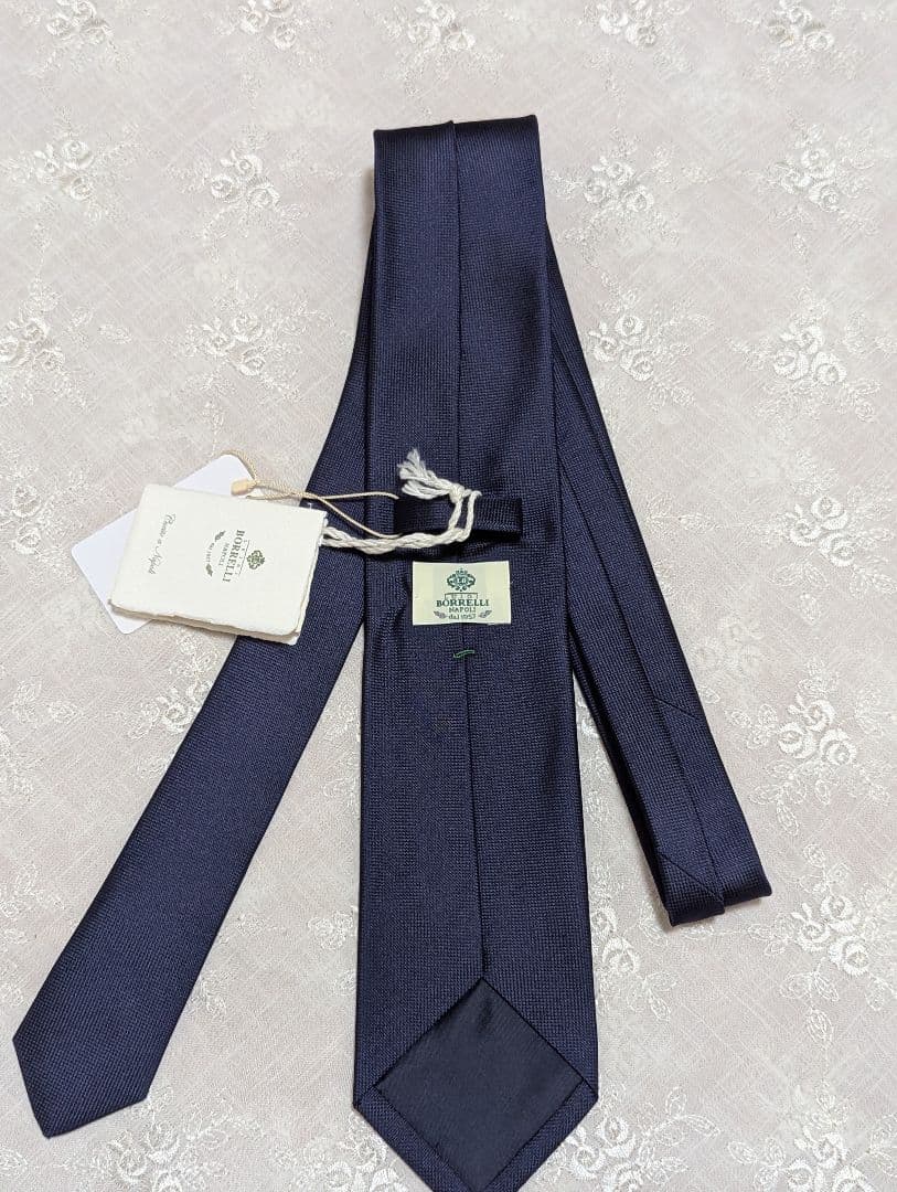 新品未使用★ルイジボレッリ　ネイビー　シルクタイ　ソリッド
