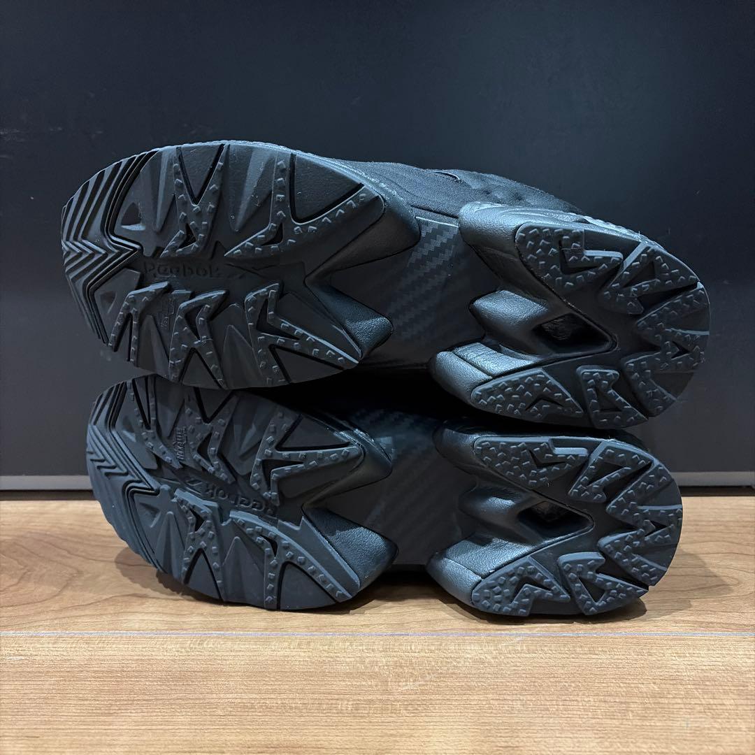日本限定Reebok Instapump Fury 95 トリプルブラック極美品