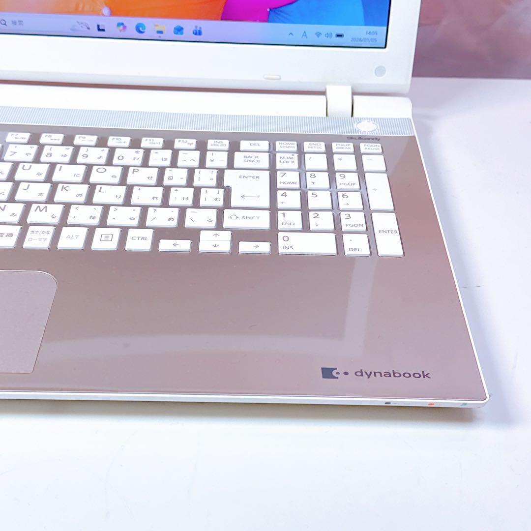 ❤️ポッキリ15,000円❤️windows11薄型ノートパソコンカメラオフィス