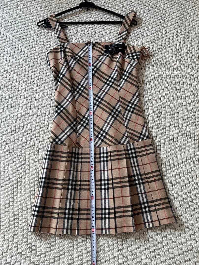 Burberry チェック柄　ワンピース　半袖ニット　カーディガン