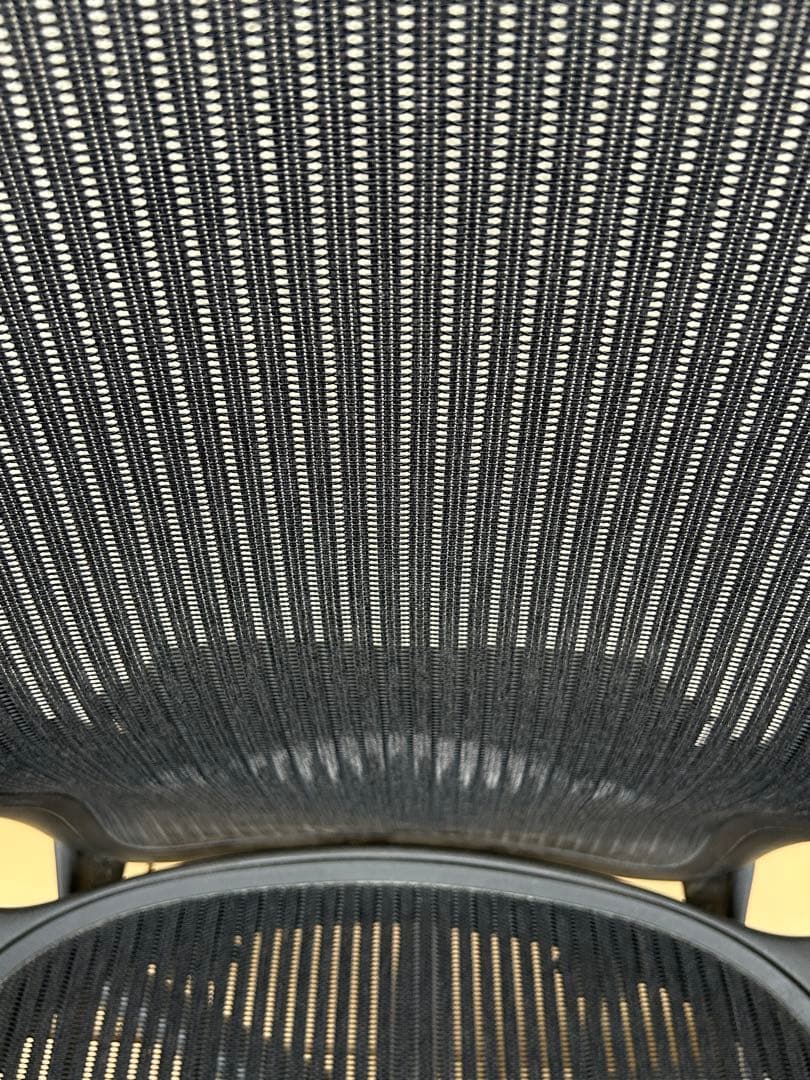 ハーマンミラー アーロンチェア AE111PWB チェア 正規品　Bサイズ