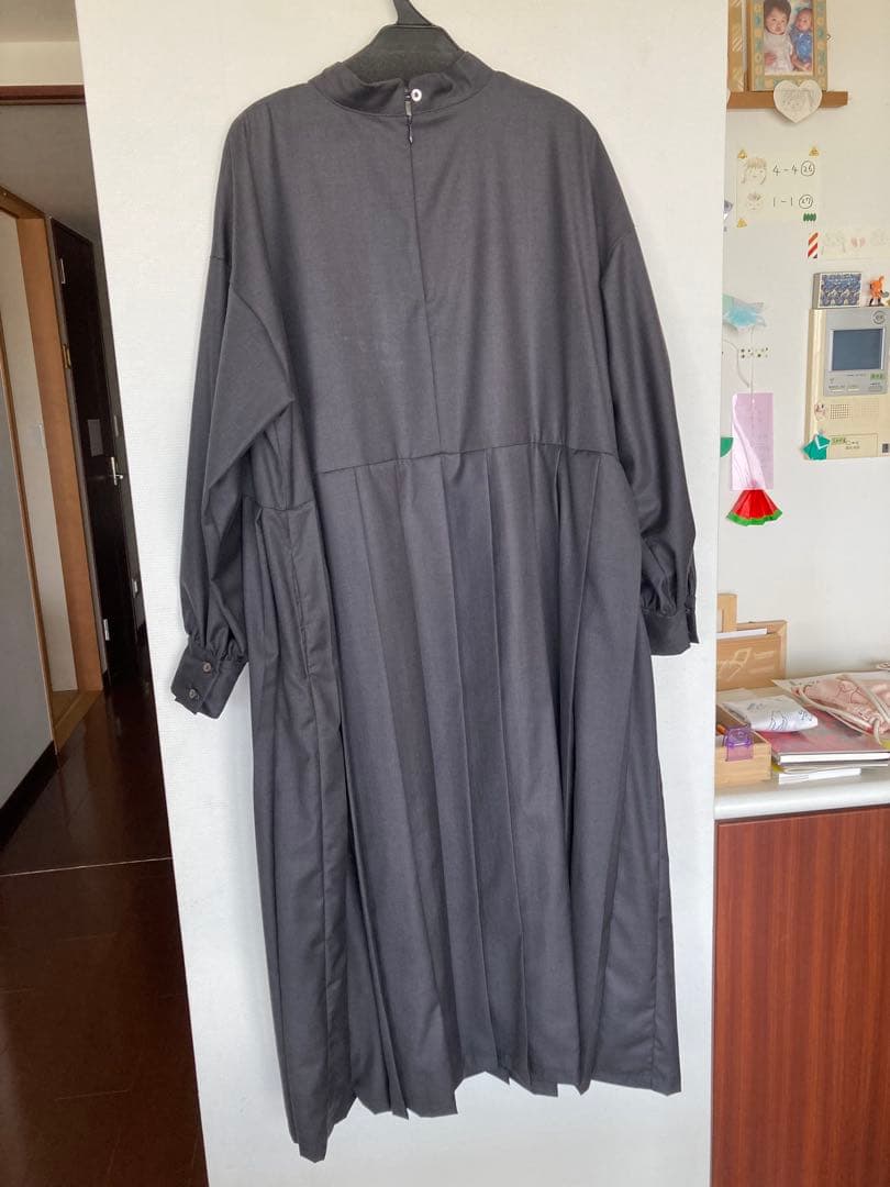 ina aranciatoクリアーツイル ウエスト 切替ワンピース　チャコール