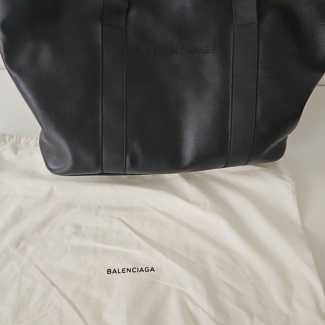 バレンシアガ　BALENCIAGA　トートバッグ　オールレザー