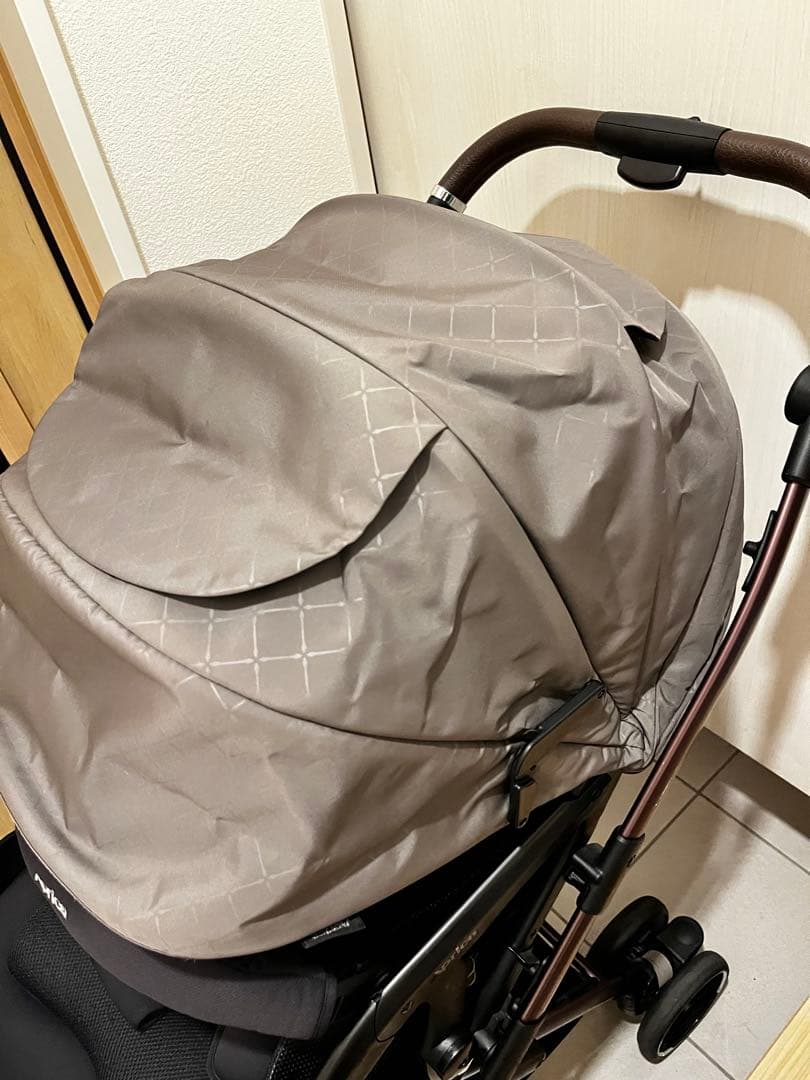 Aprica オプティアクッショングレイス