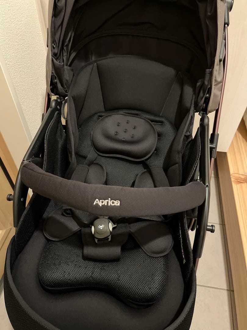 Aprica オプティアクッショングレイス