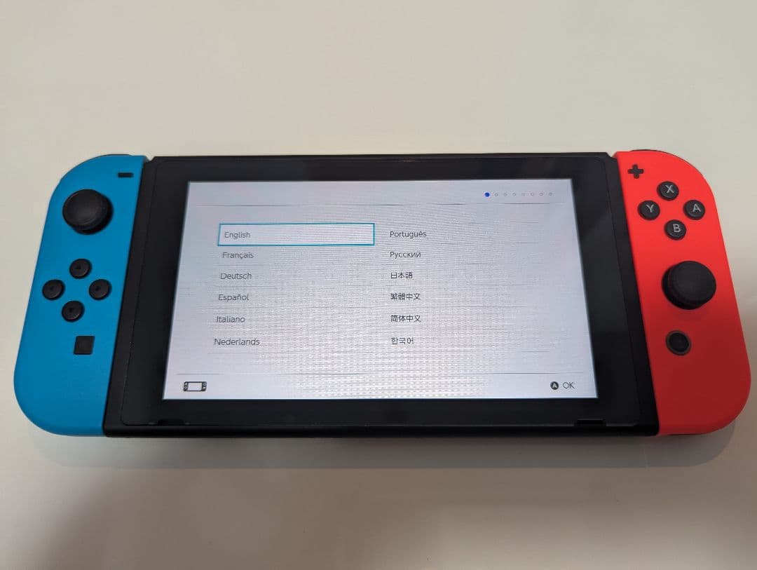Nintendo Switch 本体 青/赤 Joy-Con 付属品付き