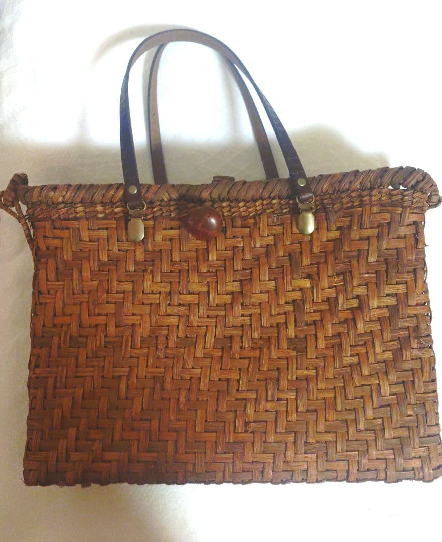 山形 ぶどう蔓細工 手提げバック