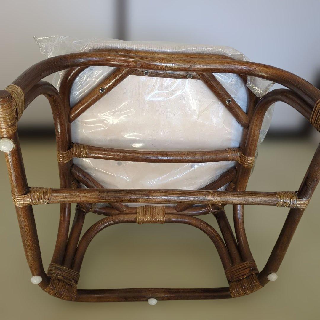 美品ラタン 籐 座椅子 クッション、ビニ−ル付き2脚セット