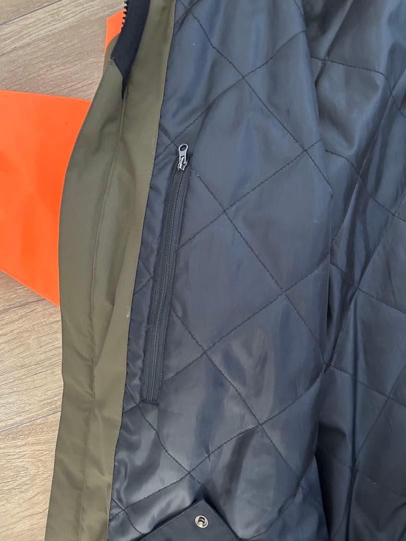 ランゴネームレスエイジ　メンズスキースノボウェア　XLサイズ