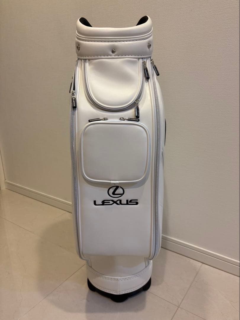 大場様限定【値下げ/ 新品•未使用】LEXUS ゴルフバッグ ホワイト