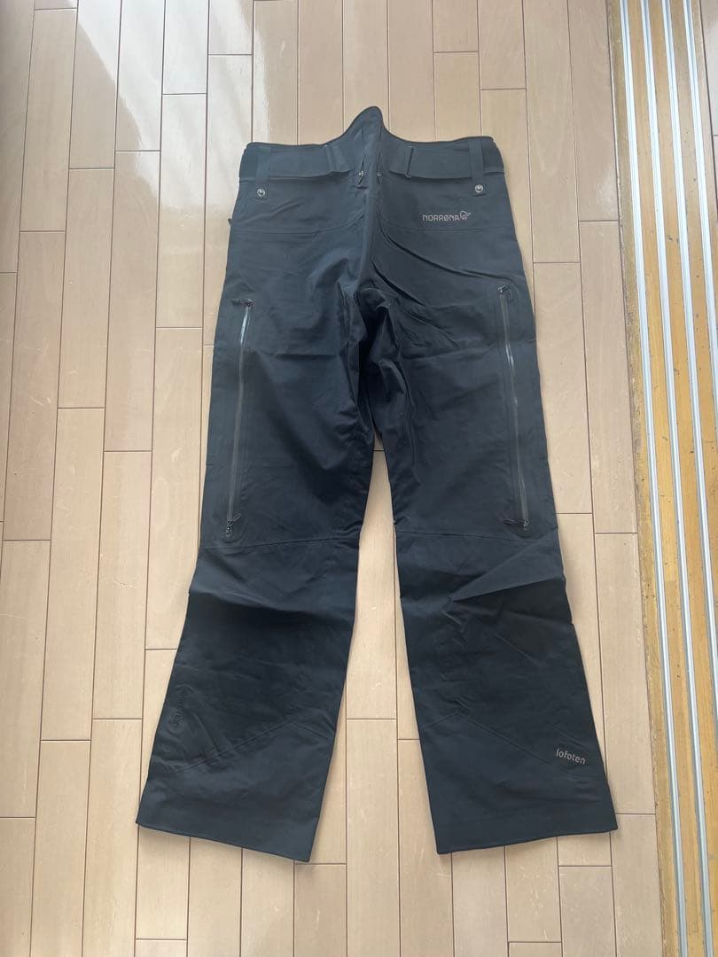 【美品】NORRONA SKI/BOARD 上下セットウェア