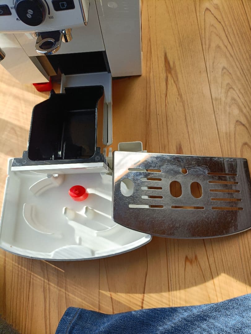 ★現状品　ジャンク　デロンギ マグニフィカS ECAM23120WN ホワイト