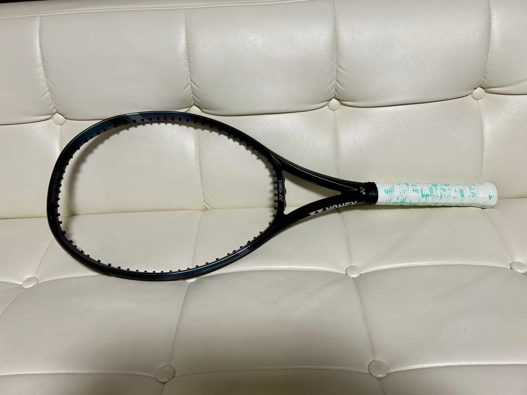 YONEX Eゾーン100L／G2（2024）USED美品