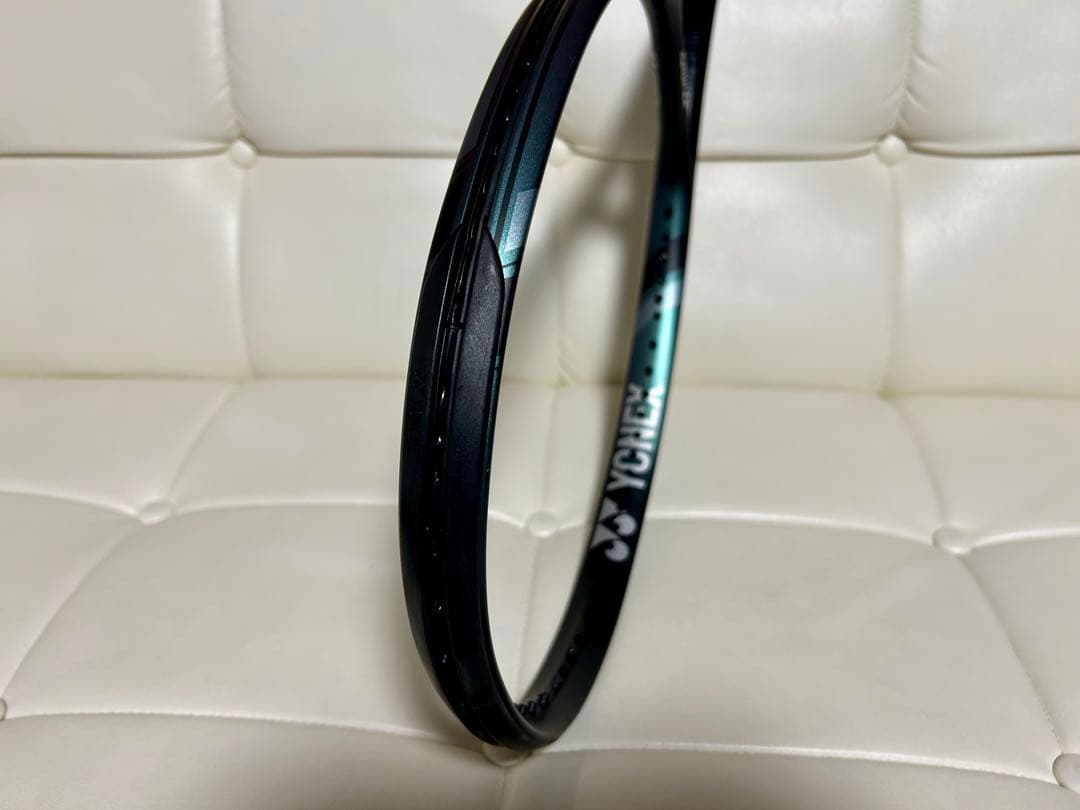 YONEX Eゾーン100L／G2（2024）USED美品