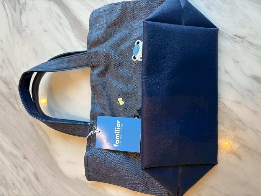 familiar ミニデニムバッグ　刺繍　ファミちゃん