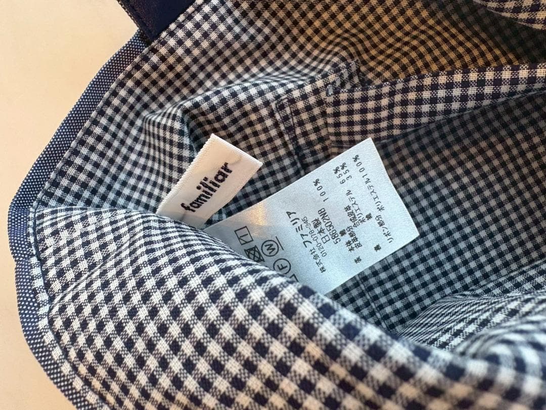 familiar ミニデニムバッグ　刺繍　ファミちゃん