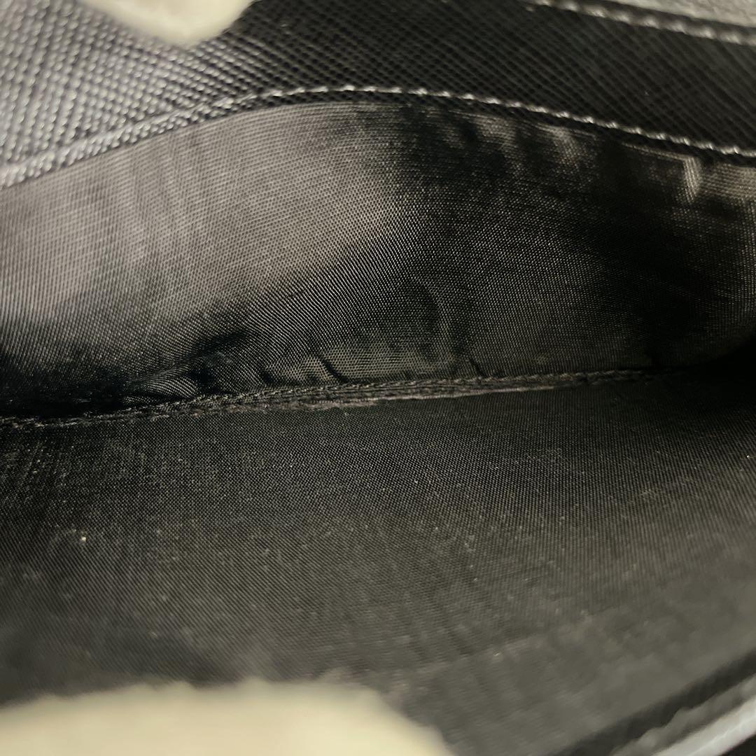 プラダ　長財布　三角ロゴプレート　ロングウォレット　ブラック　ナイロン　レザー