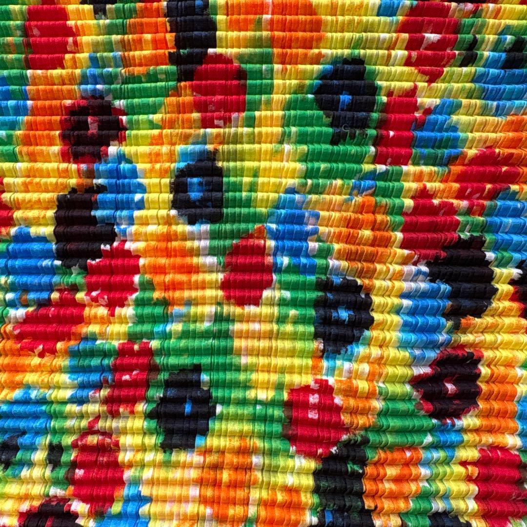 プリーツプリーズ（ISSEY MIYAKE ）カラフルプリーツの半袖トップス